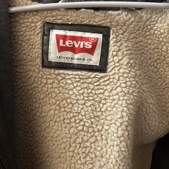 Levi leather jacket hoodie with wool inside - Picture 3 of 6